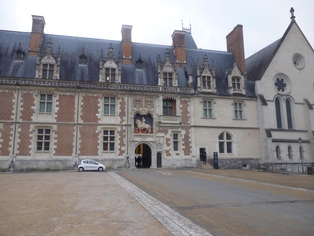 Chez Bruno et Françoise Apartamento Blois Exterior foto